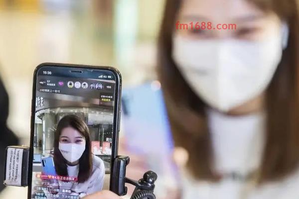 抖音·直播补百万是真的吗？怎么补比较好？